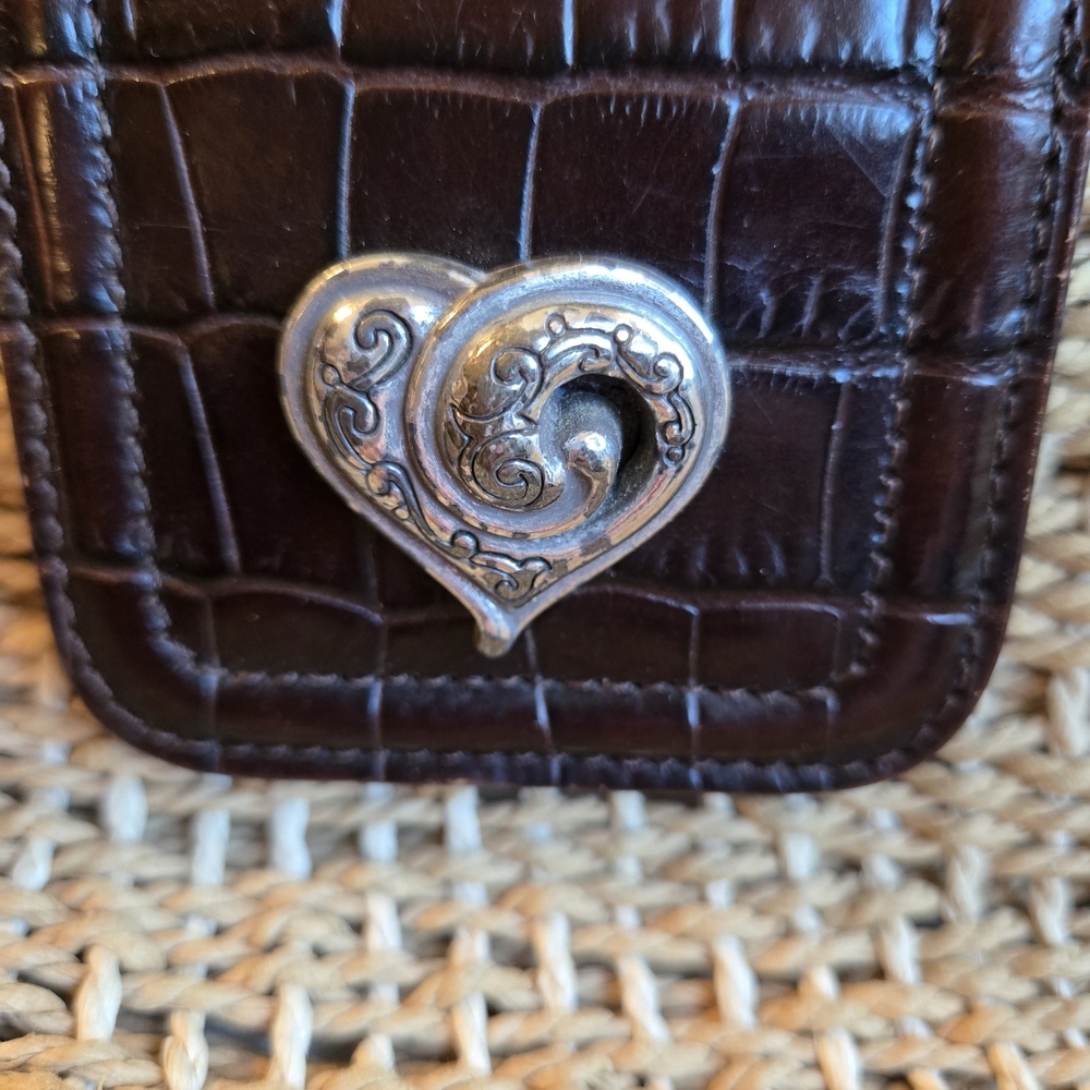 Brighton Natural Woven Shoulder Bag with Black Trim - Picture 4 of 7